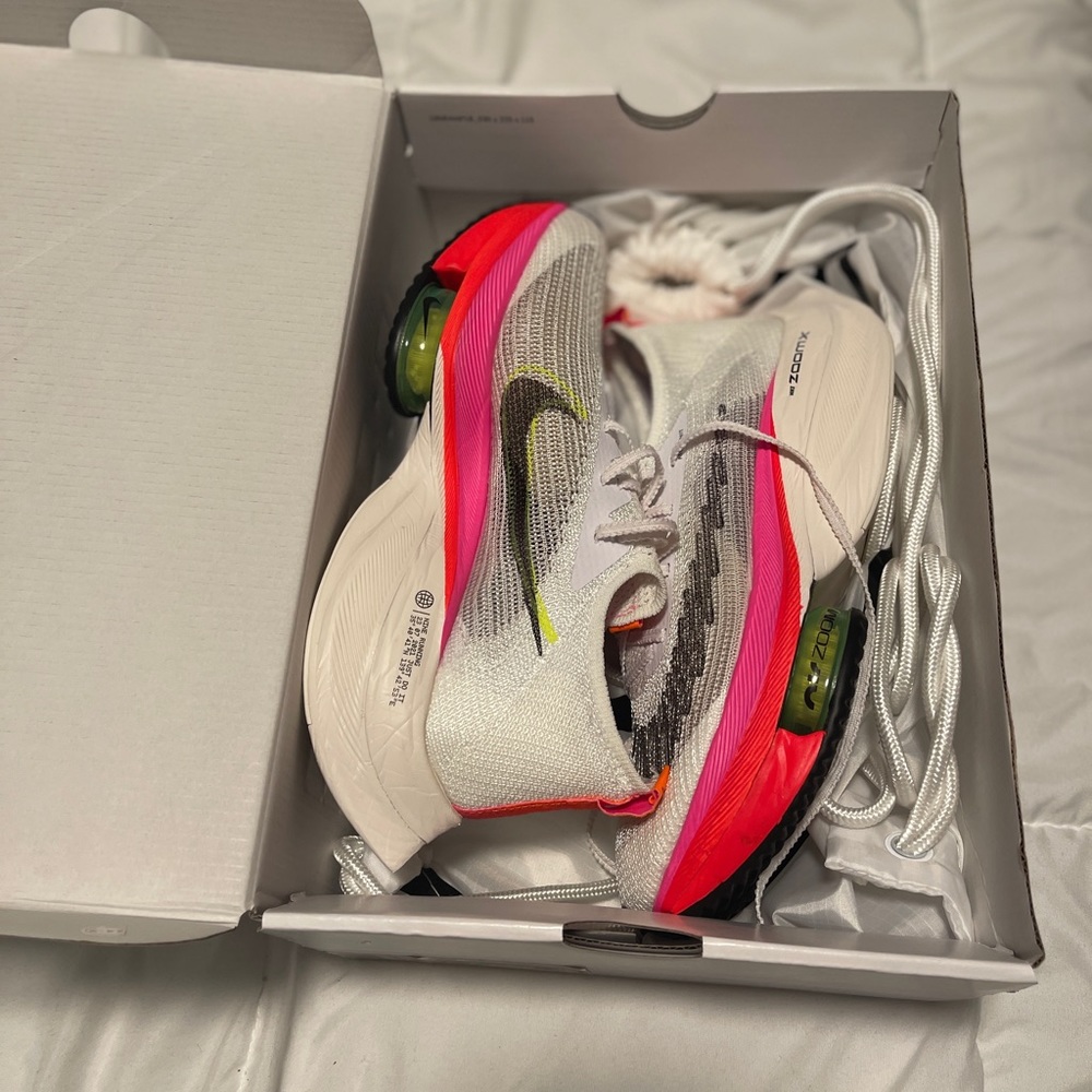 Nike Alphafly Size 7